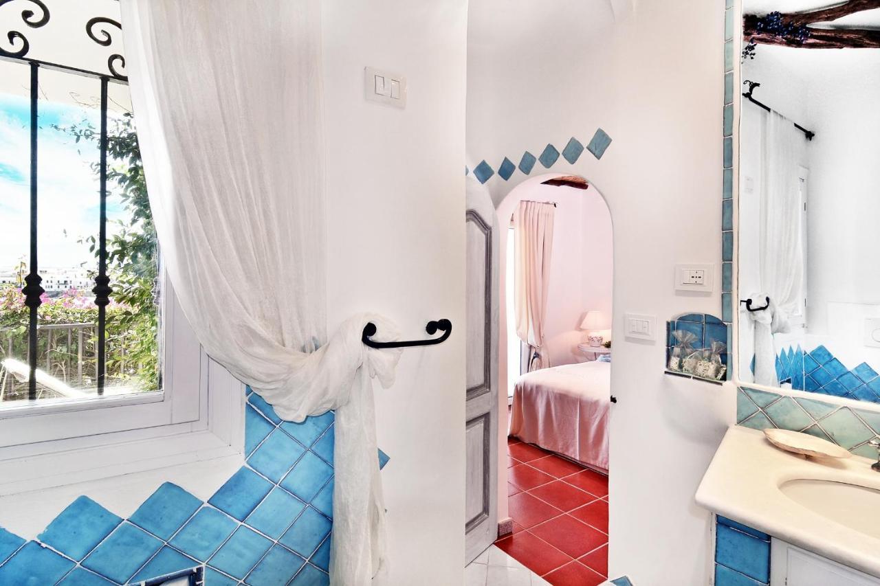 Hotel Karamare à Stintino Extérieur photo